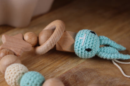 Gehäkelte Hasen-Schnullerkette Mint