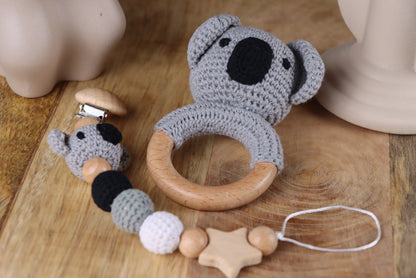Gehäkelte Koala-Geschenkset